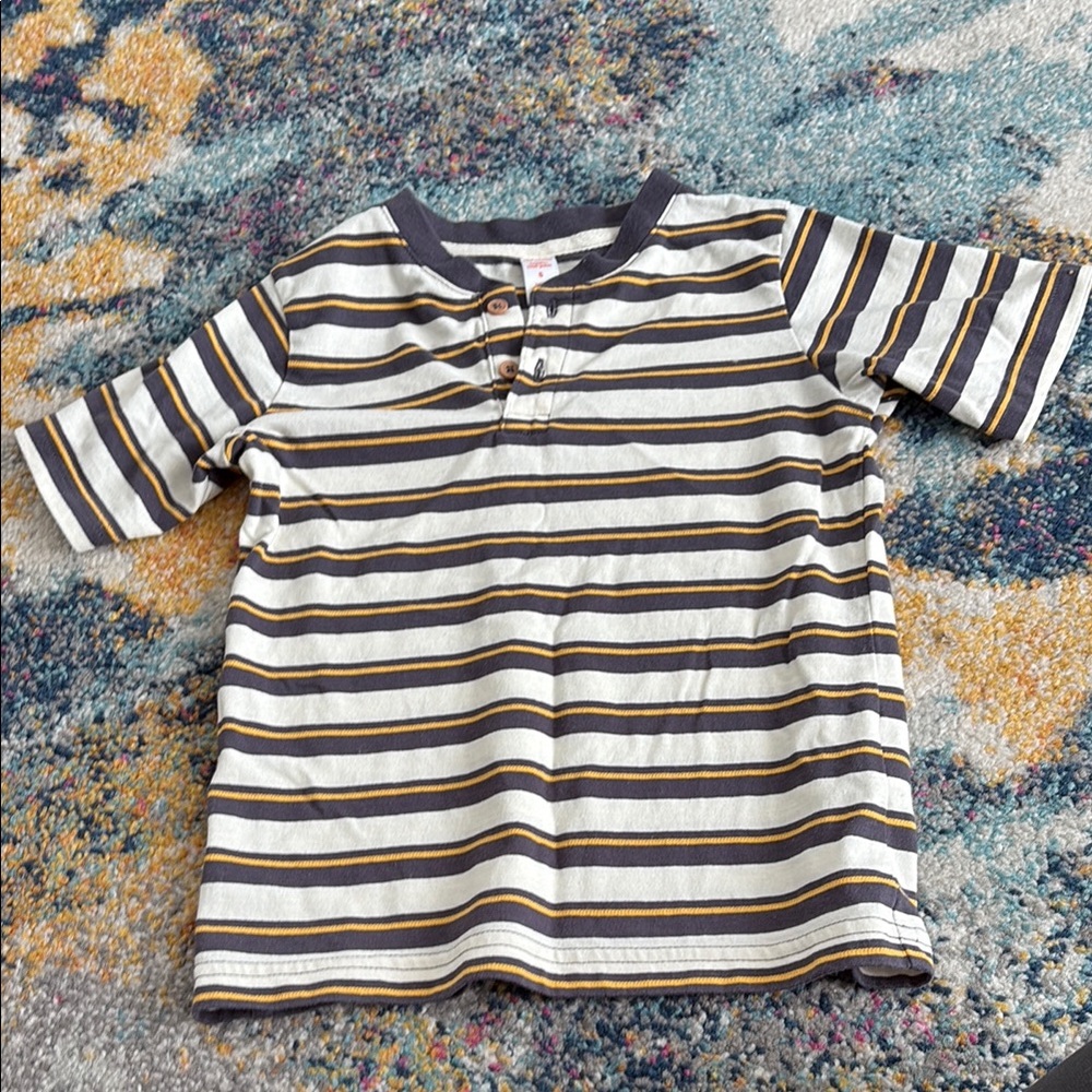 Joe Fresh Gray and White Short Sleeve Tee